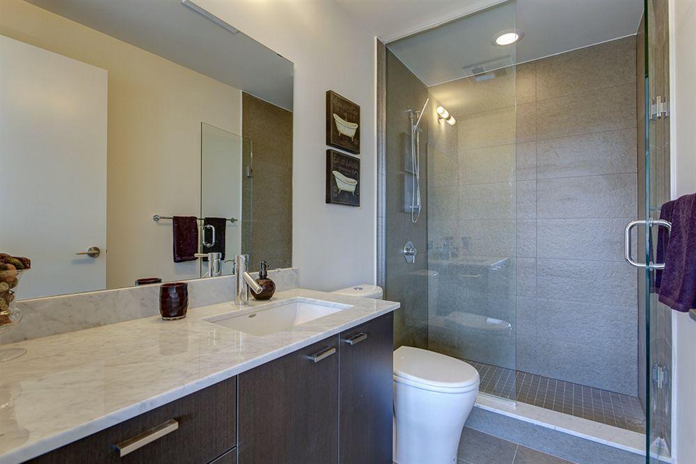 Downtown Mississauga Executive Suites Sq1 Kültér fotó