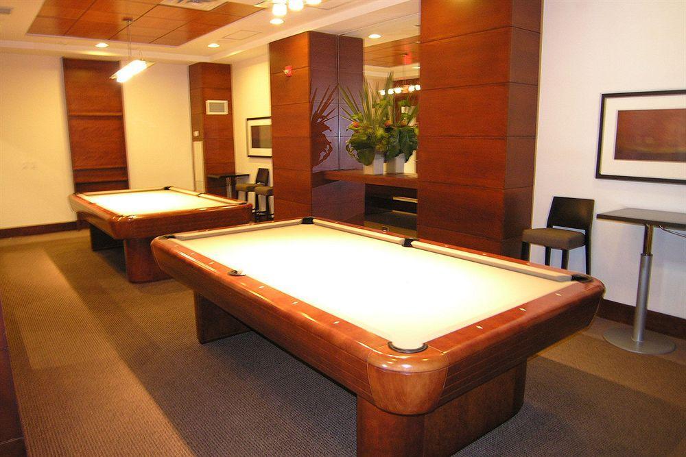 Downtown Mississauga Executive Suites Sq1 Kültér fotó